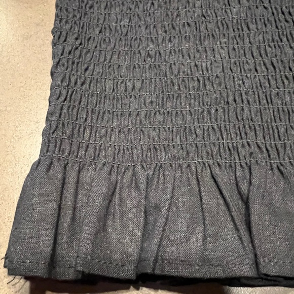 Black Smocked Ruffled Top Sz: S - Picture 9 of 13
